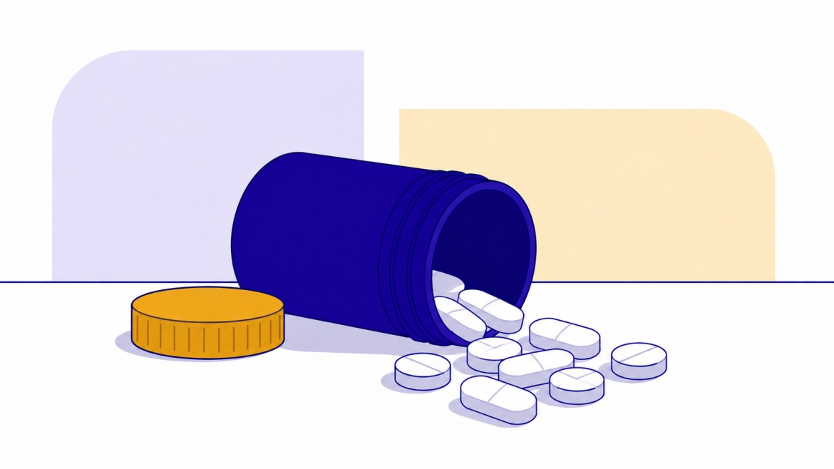 Spilled-pills-on-a-clean-surface.